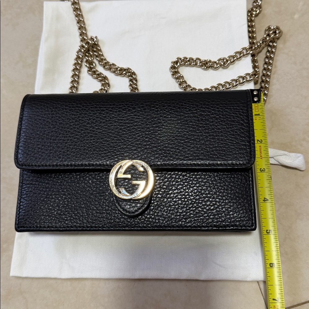 Gucci Crossbody Bag - Picture 15 of 17